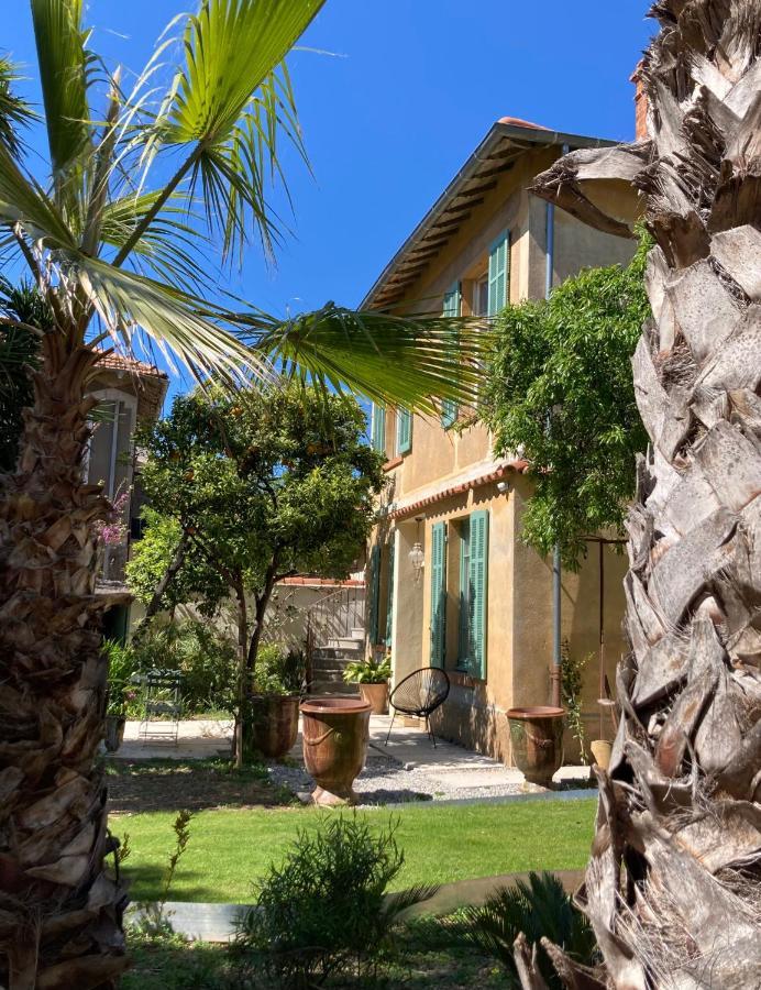 La Villa Des Amandiers Hyères Exterior foto